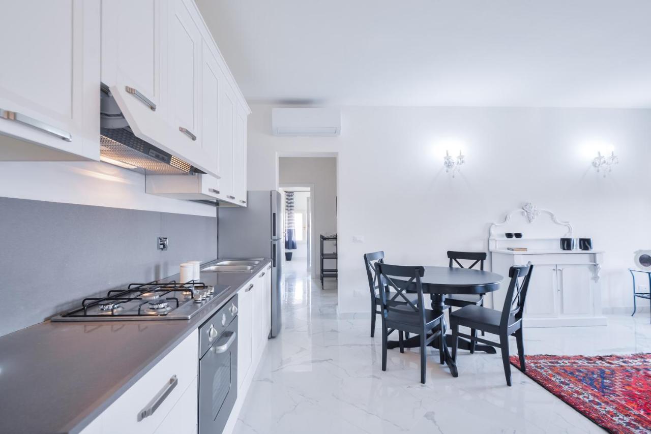New Central Apartment & Rooms 몬테카티니테르메 외부 사진