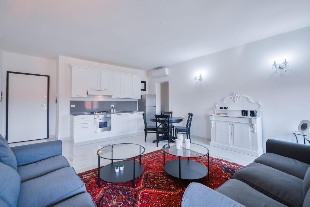 New Central Apartment & Rooms 몬테카티니테르메 외부 사진