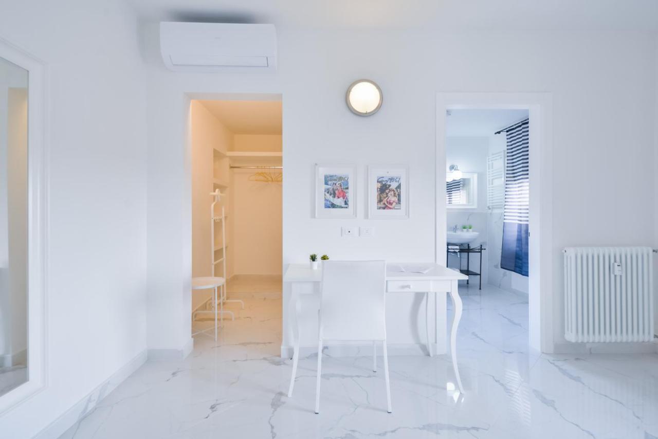 New Central Apartment & Rooms 몬테카티니테르메 외부 사진